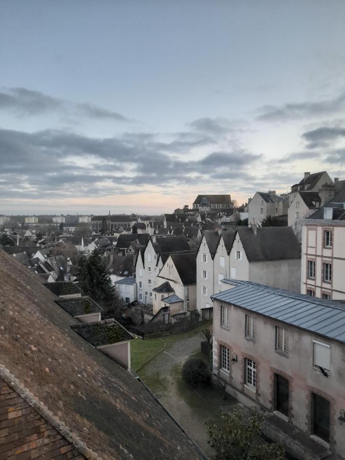 Hotellerie Saint Yves Chartres Zewnętrze zdjęcie